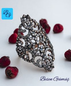 Lale Motifli Mekik Yüzük