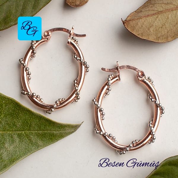Rose Topçuklu Chain Sarmalı Oval Hoop Earrings