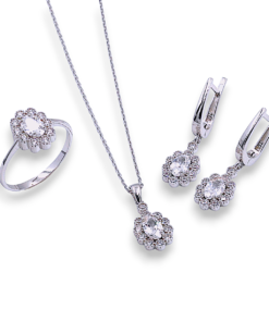 Pırlanta görünümlü beyaz taşlı zirkon detaylı 925 ayar gümüş takı seti