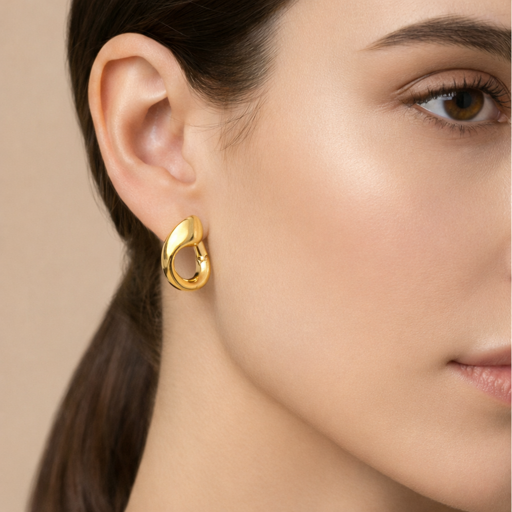 925 Ayar Gümüş Modern Tasarım Küpe - Altın & Beyaz Altın Kaplama 925 Ayar Gümüş Modern Tasarım Küpe - Altın & Beyaz Altın Kaplama