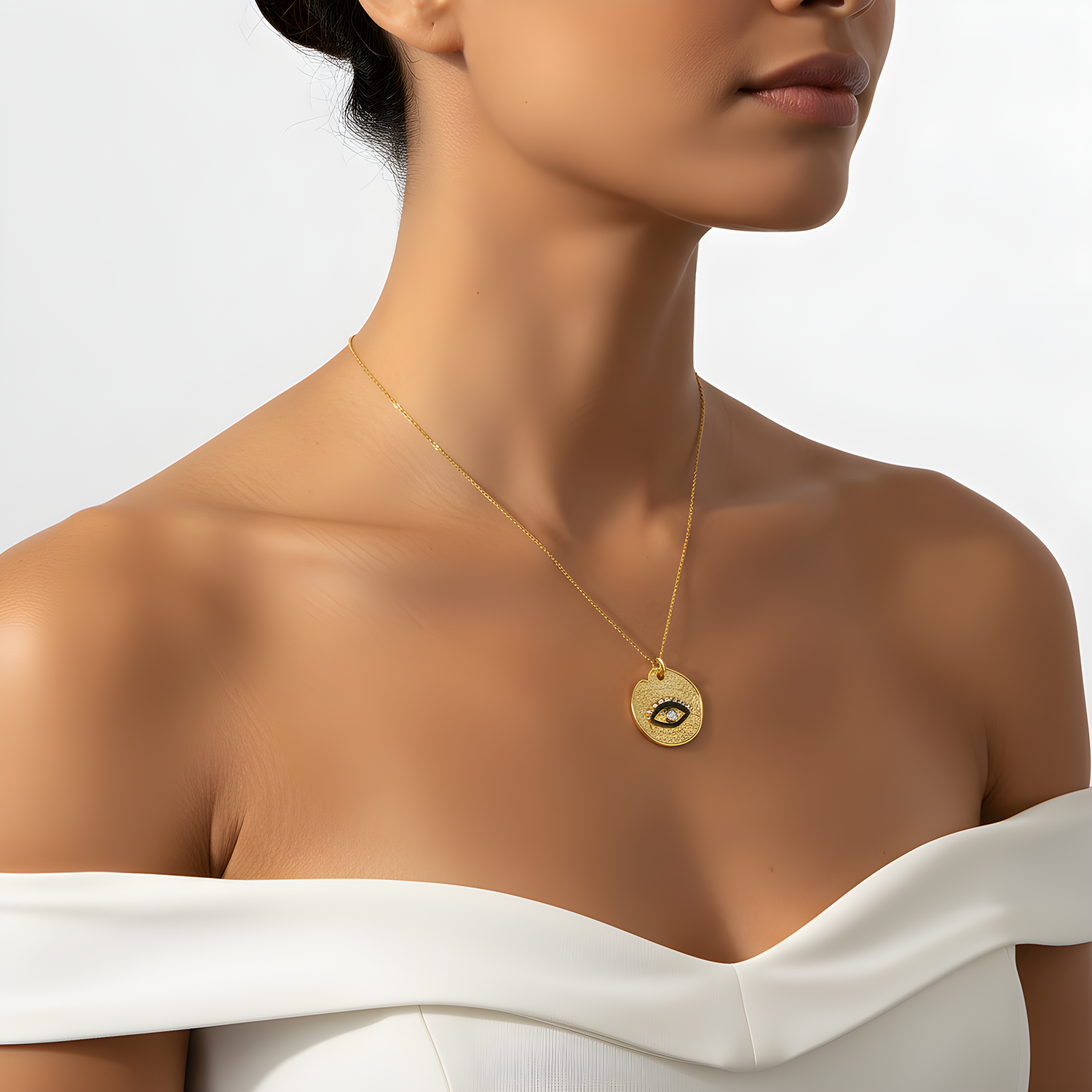 Göz Motifli Gümüş Kolye – Sarı Altın Kaplama Siyah Rodaj Detaylı Nazar Kolye - Görsel 3