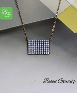 Alternative view of Dikdörtgen Beyaz Milkstone Taşlı Kolye